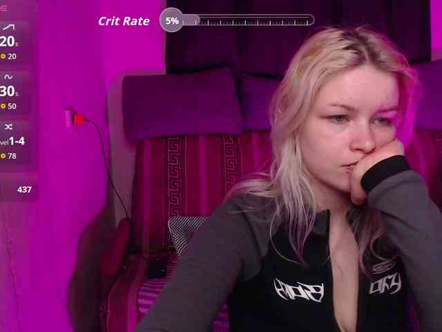 CherryNight666 webcam