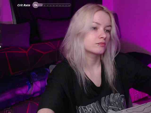 CherryNight666 webcam