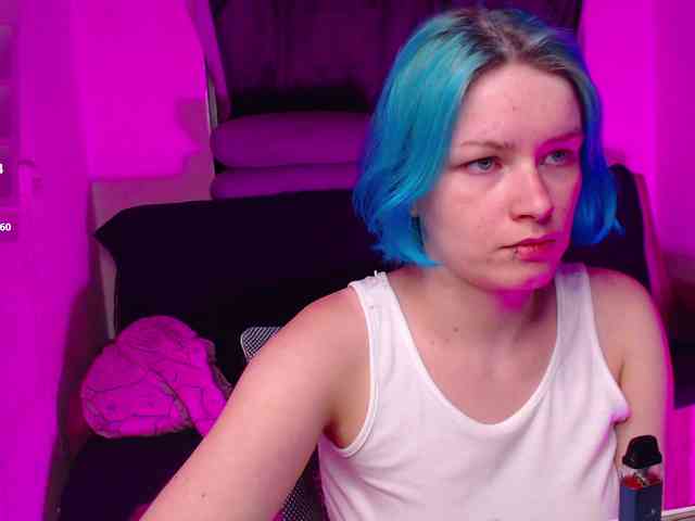 CherryNight666 webcam