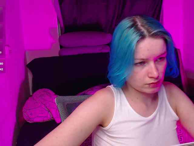 CherryNight666 webcam