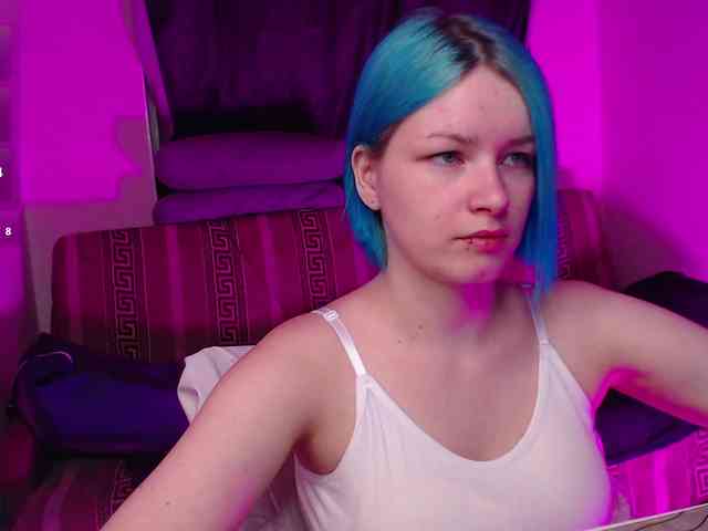CherryNight666 webcam