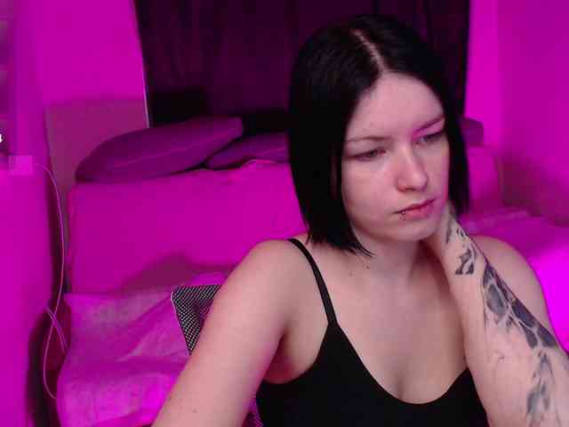 CherryNight666 webcam