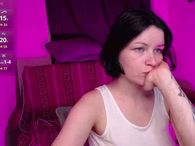 CherryNight666 webcam