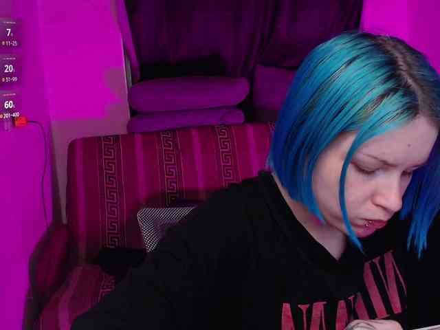 CherryNight666 webcam