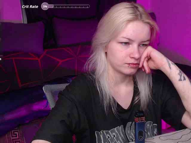 CherryNight666 webcam