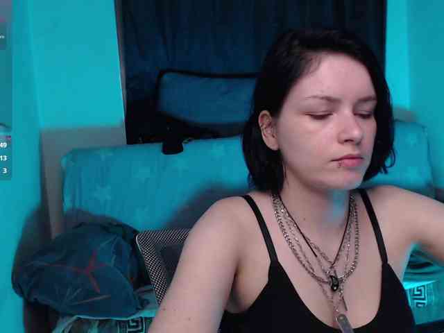 CherryNight666 webcam