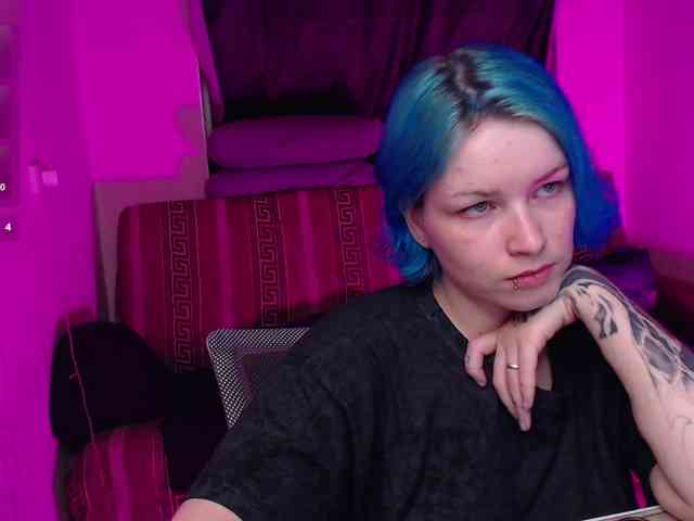CherryNight666 webcam