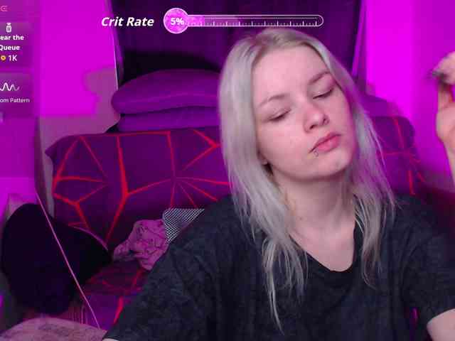 CherryNight666 webcam