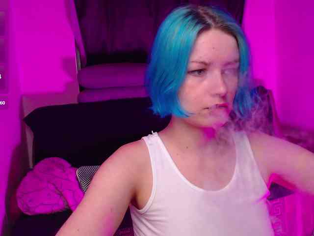 CherryNight666 webcam