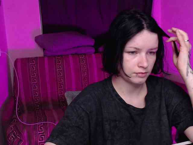 CherryNight666 webcam