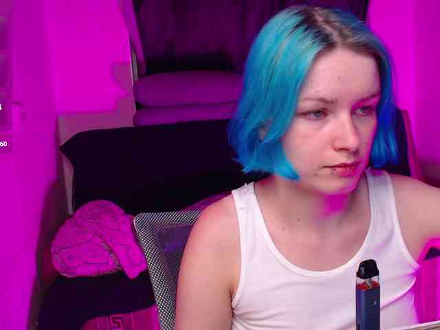 CherryNight666 webcam