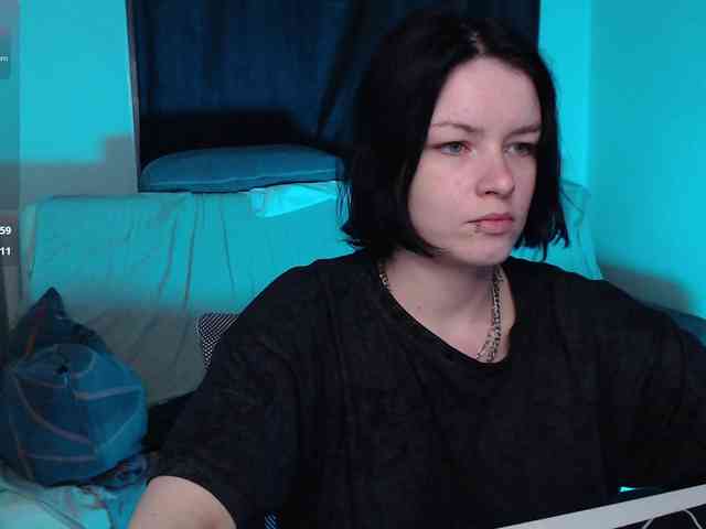 CherryNight666 webcam