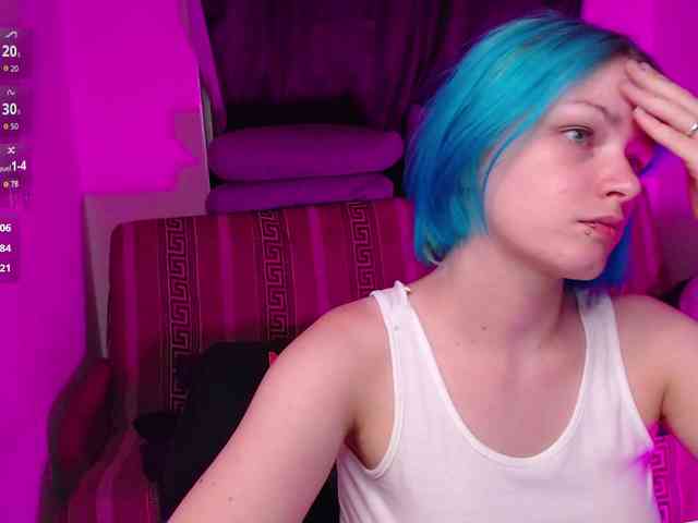 CherryNight666 webcam