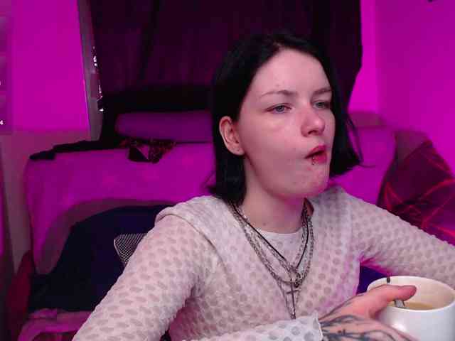 CherryNight666 webcam