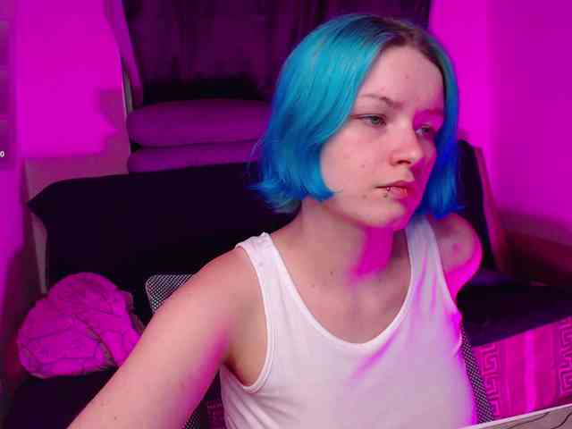 CherryNight666 webcam
