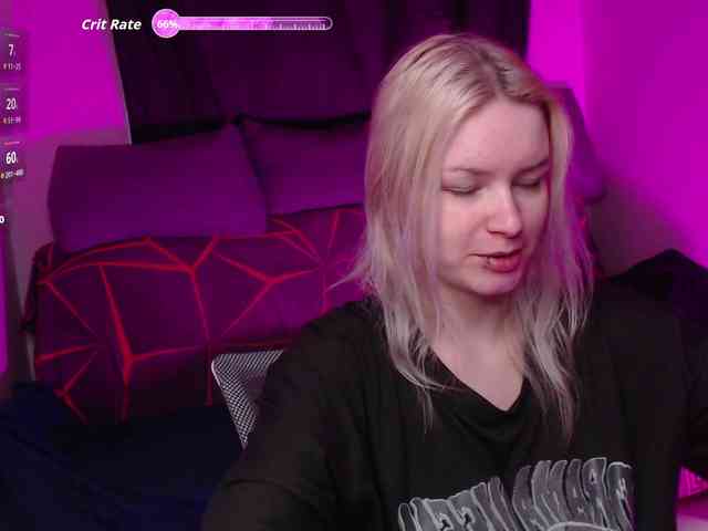 CherryNight666 webcam