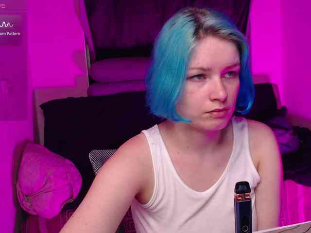 CherryNight666 webcam