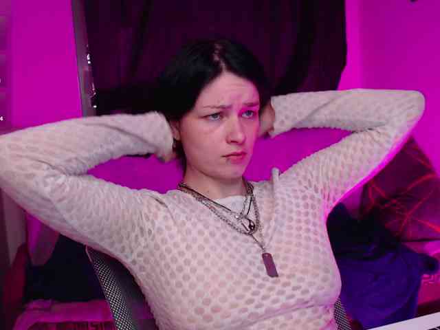 CherryNight666 webcam