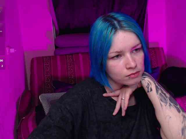 CherryNight666 webcam