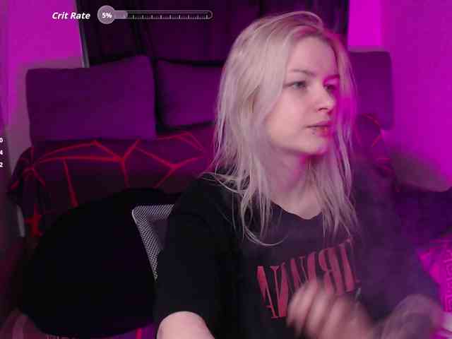 CherryNight666 webcam