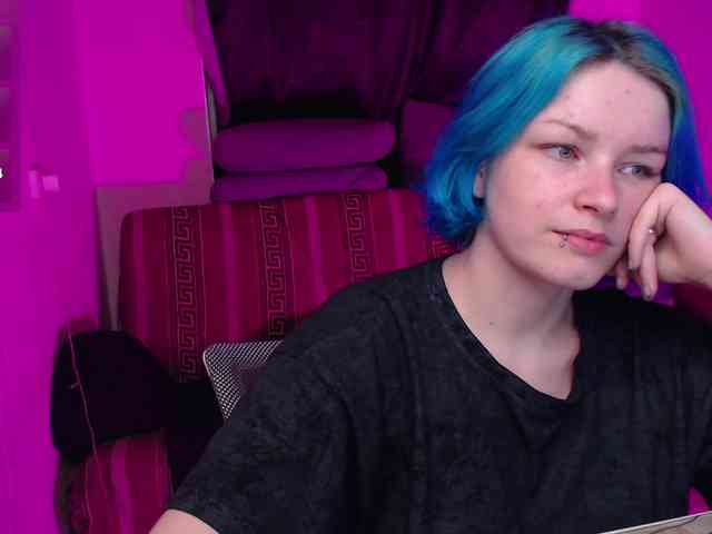 CherryNight666 webcam