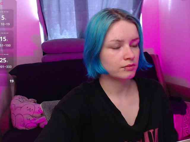 CherryNight666 webcam