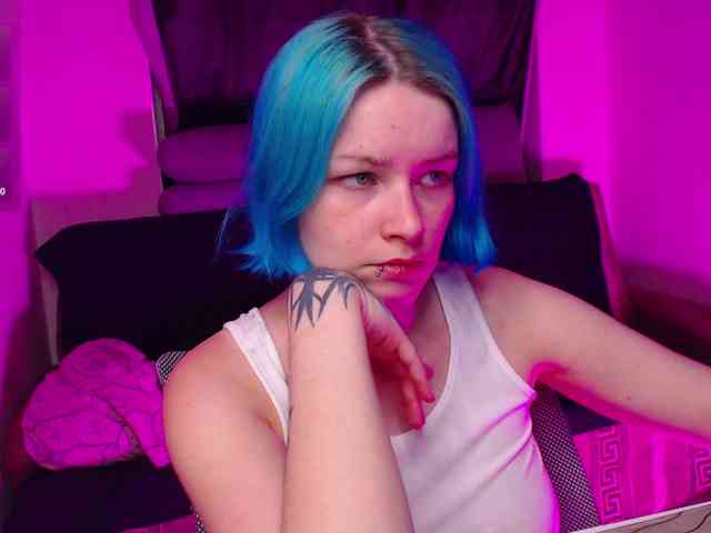 CherryNight666 webcam