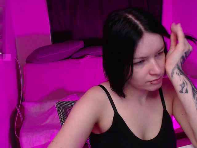 CherryNight666 webcam