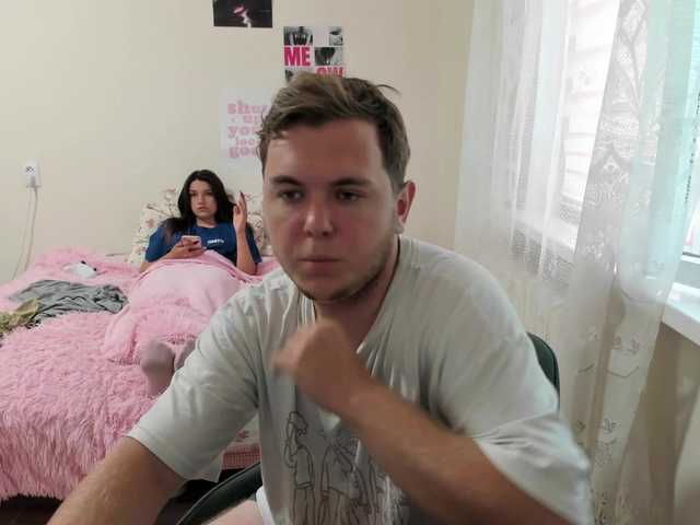 lissazmark2 live cam on BongaCams