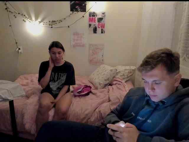 lissazmark2 Live Webcam on BongaCams