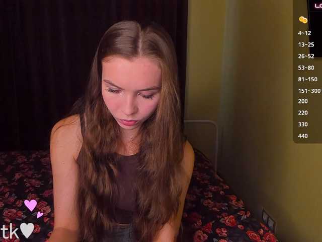 YonaBones live cam on BongaCams