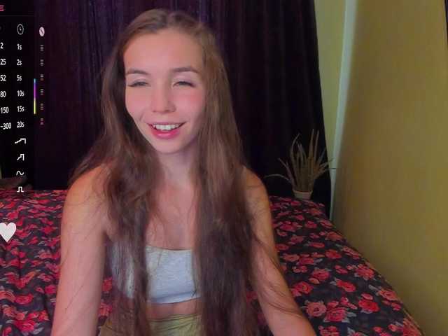 YonaBones live cam on BongaCams