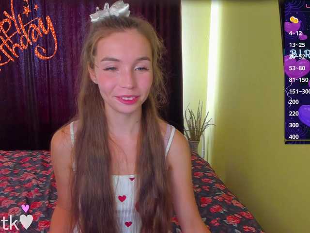 YonaBones live cam on BongaCams