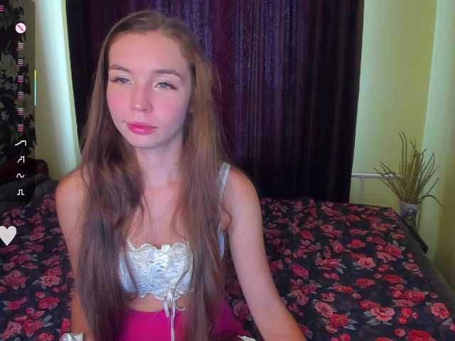 YonaBones live cam on BongaCams