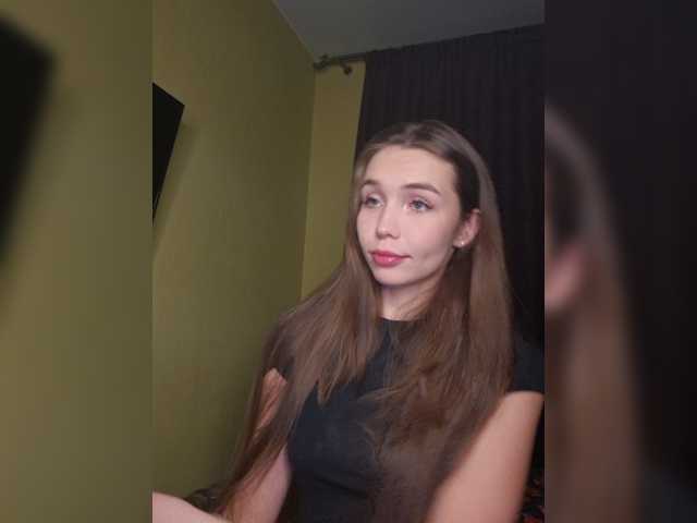 YonaBones live cam on BongaCams