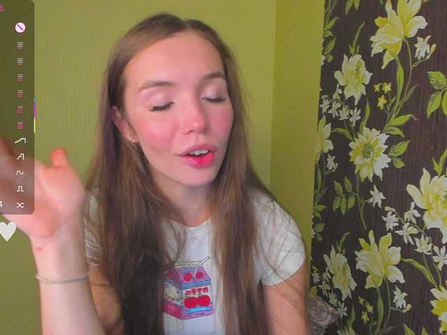 YonaBones live cam on BongaCams