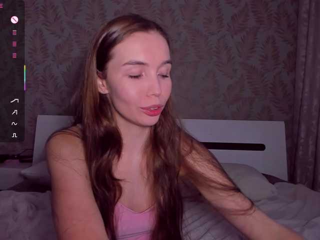 YonaBones live cam on BongaCams
