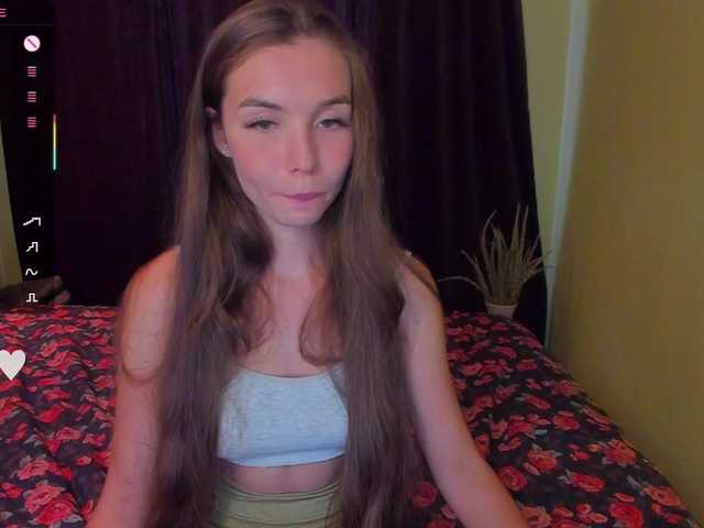 YonaBones live cam on BongaCams
