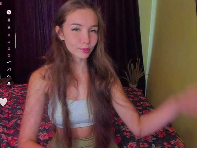 YonaBones live cam on BongaCams