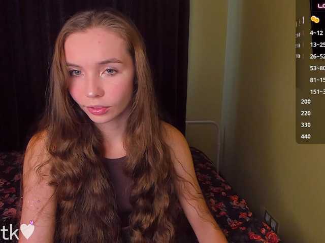 YonaBones live cam on BongaCams