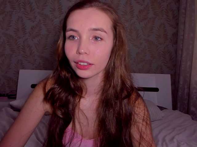 YonaBones live cam on BongaCams