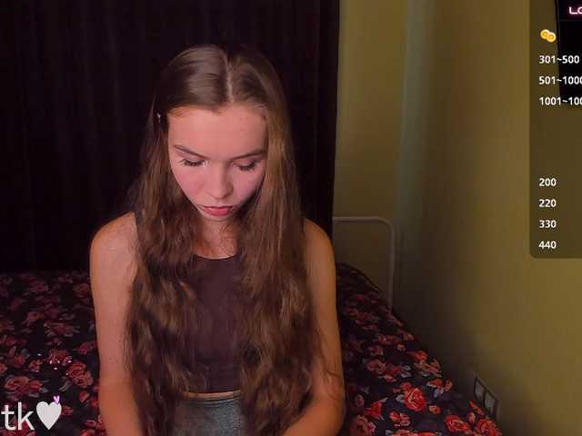 YonaBones live cam on BongaCams