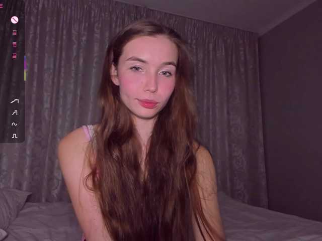 YonaBones live cam on BongaCams