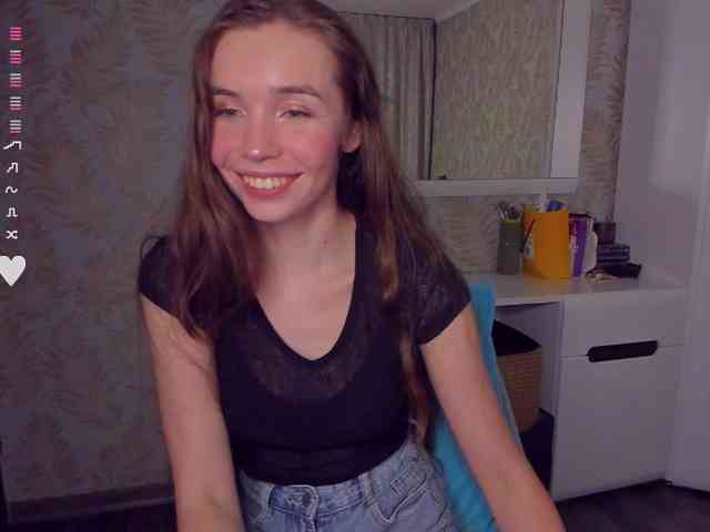YonaBones webcam