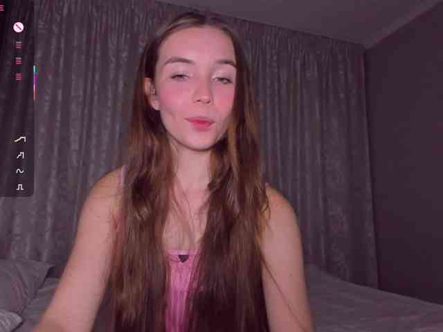 YonaBones webcam