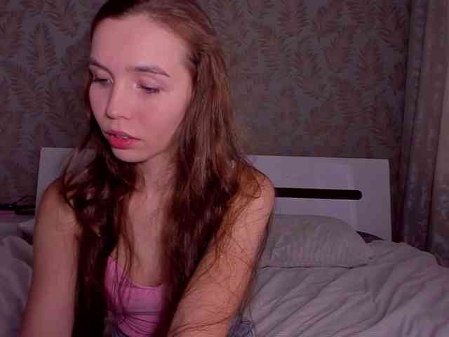 YonaBones webcam