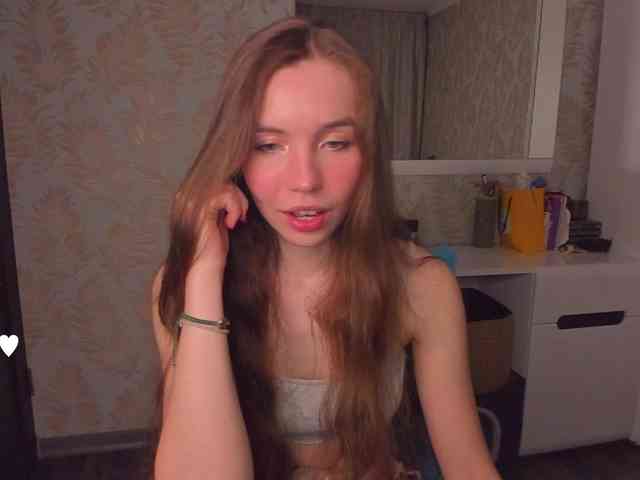 YonaBones webcam