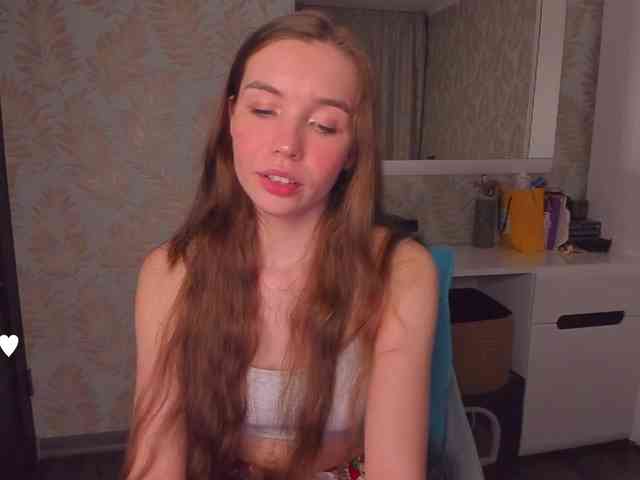 YonaBones webcam