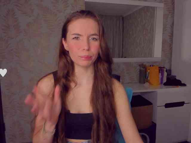 YonaBones webcam