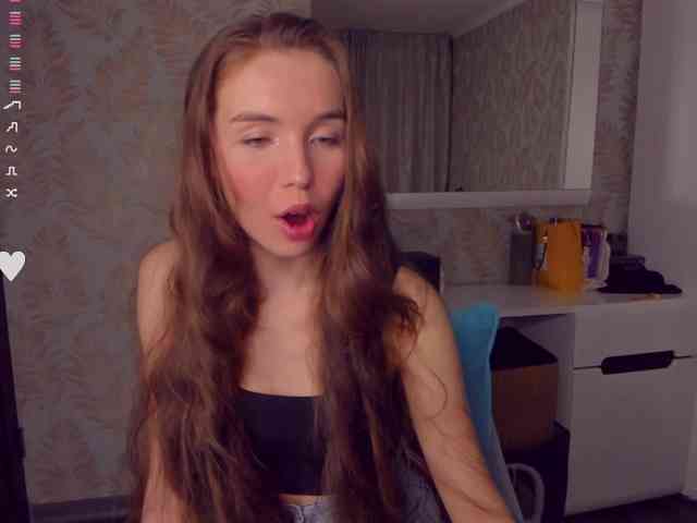 YonaBones webcam